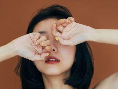 女生国字脸适合什么发型学生党,国字脸女生适合什么发型最新