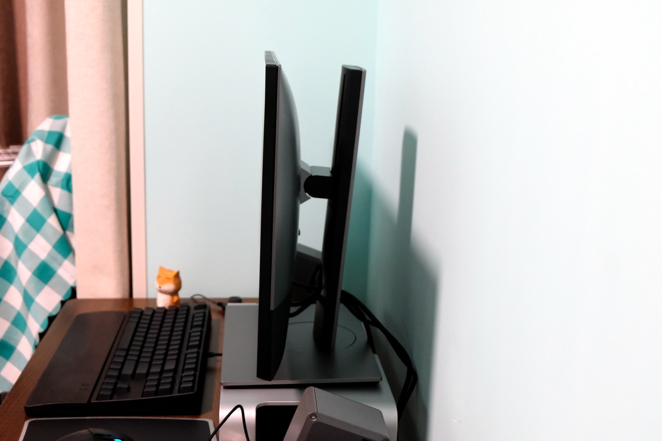 戴尔u2515h显示器评测,戴尔u2518dr