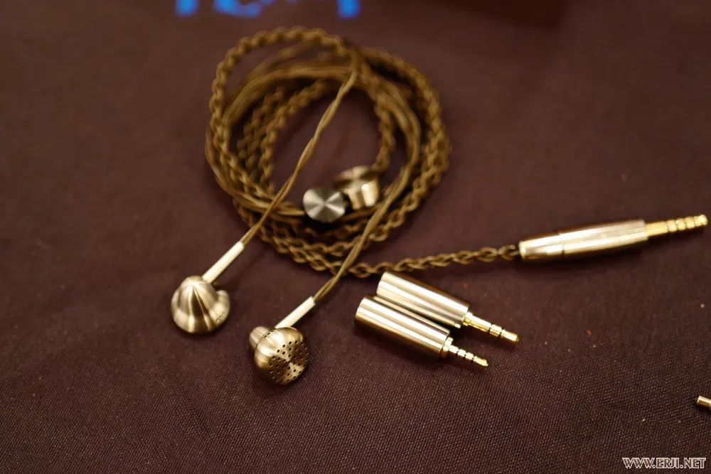 展商如何布展，才能让展位人气显得特别旺？成都国际耳机展大报道