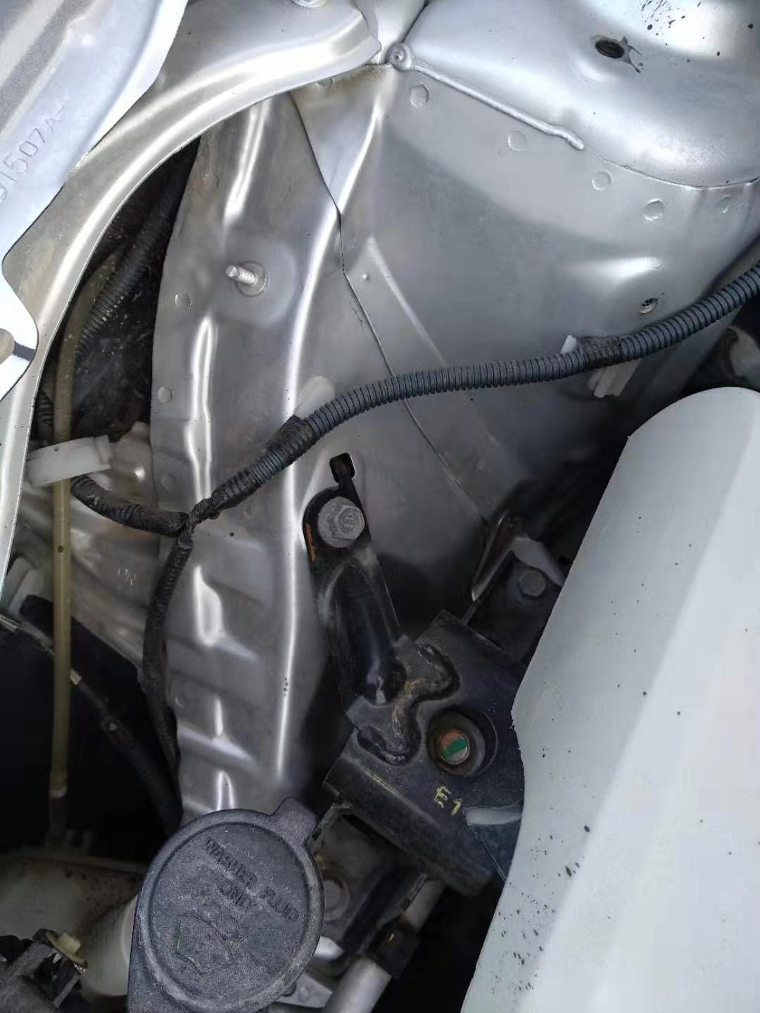 丰田威驰两厢事故车,最新广东丰田威驰事故二手车