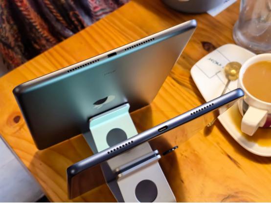 平板建议选安卓还是苹果,目前平板用苹果的还是安卓的好