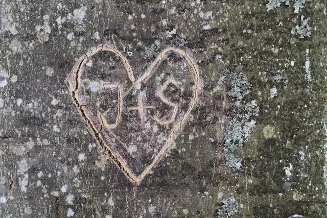 你的微信暴露了你是什么样的人,微信名暴露你是一个什么样的人