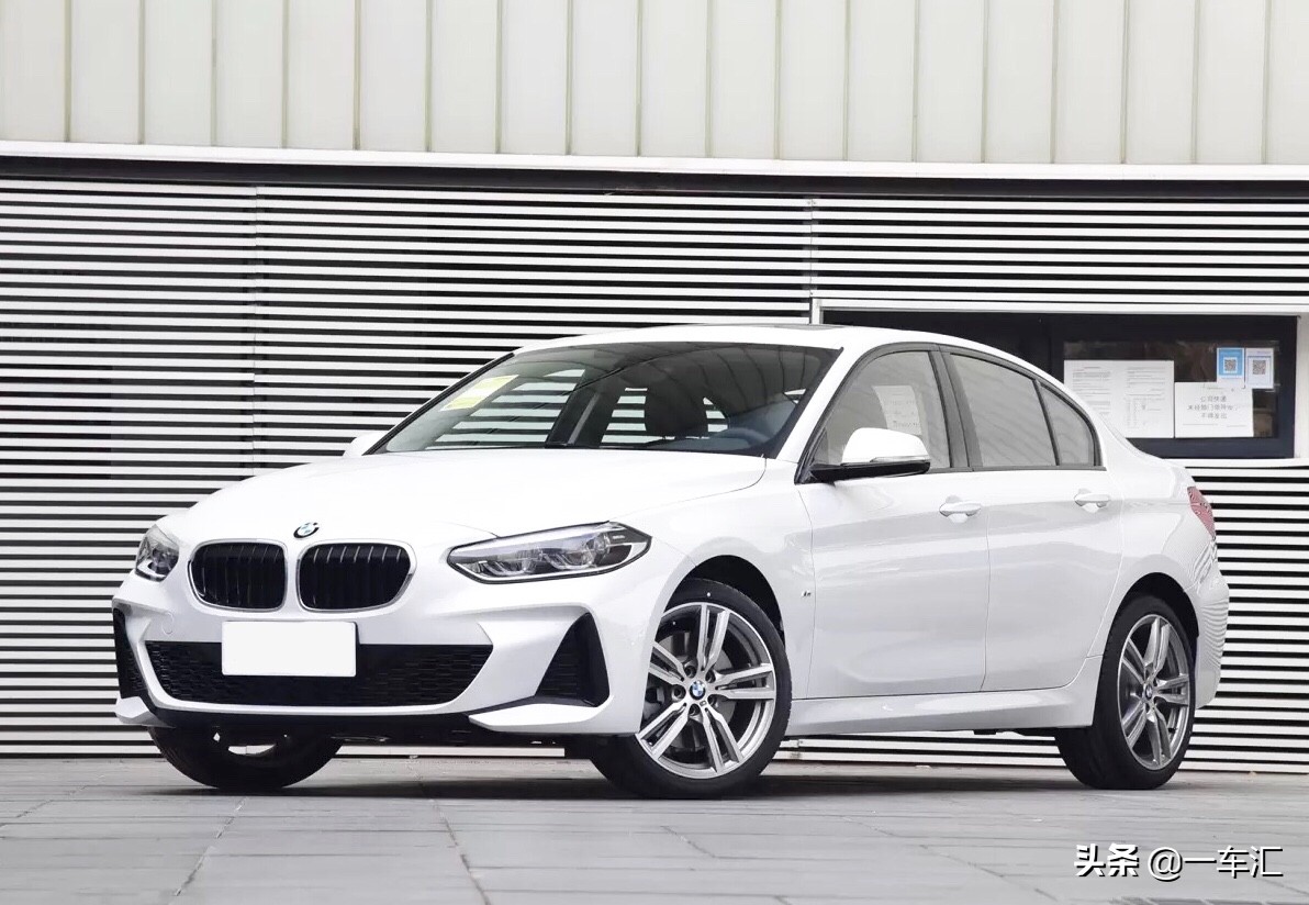 宝马120i领先,宝马120i值不值得购买2023