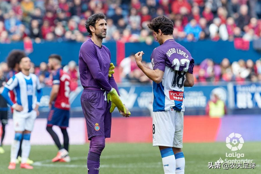 武磊破门西班牙人2-0阿拉维斯,武磊半场被换下