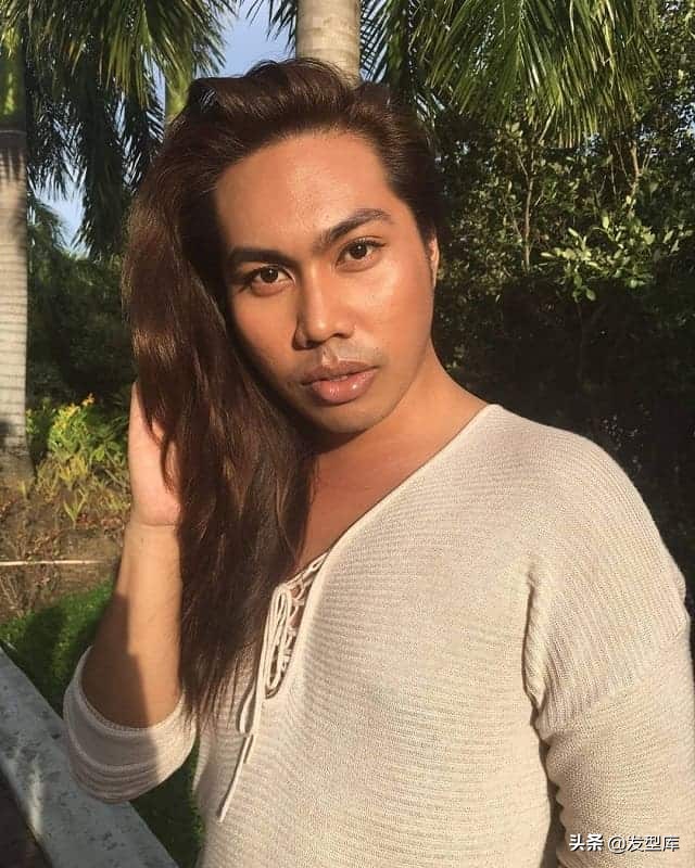 椭圆脸型发型图片大全,60岁女式椭圆脸型适合什么发型