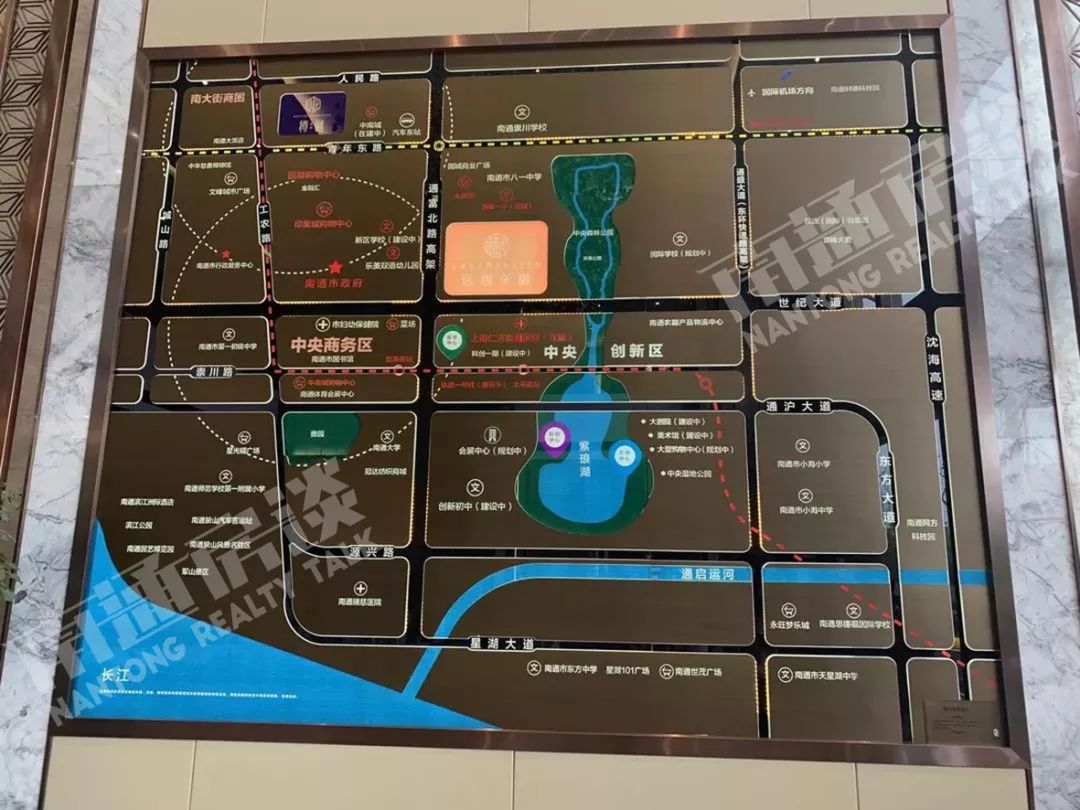 毛坯均价仅1w起的楼盘,高端楼盘与刚需楼盘对比