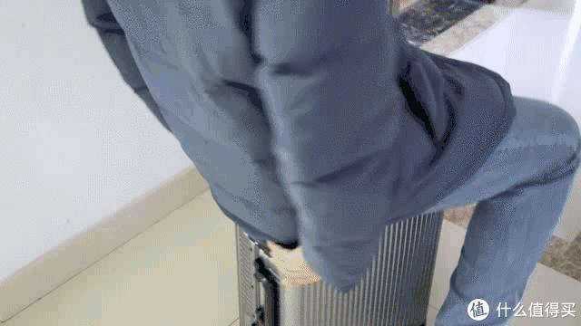 镁铝合金行李箱拉杆箱,拉杆行李箱哪款比较好用