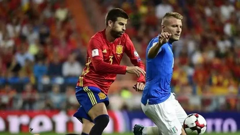 创意甲60年纪录，他足球生涯3起3落，空闲却只爱打游戏，冷落娇妻