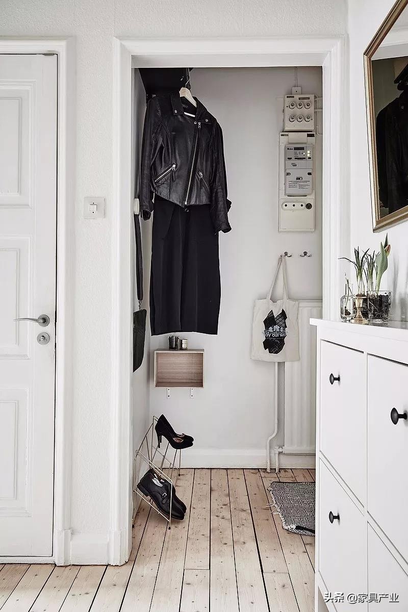 家里插座如何布局85%的家庭装错了,沙发后高位插座和低位插座