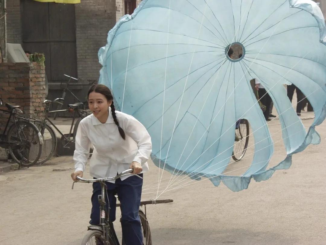 残酷的永远不是现实而是人心,残酷的不是人心而是生活