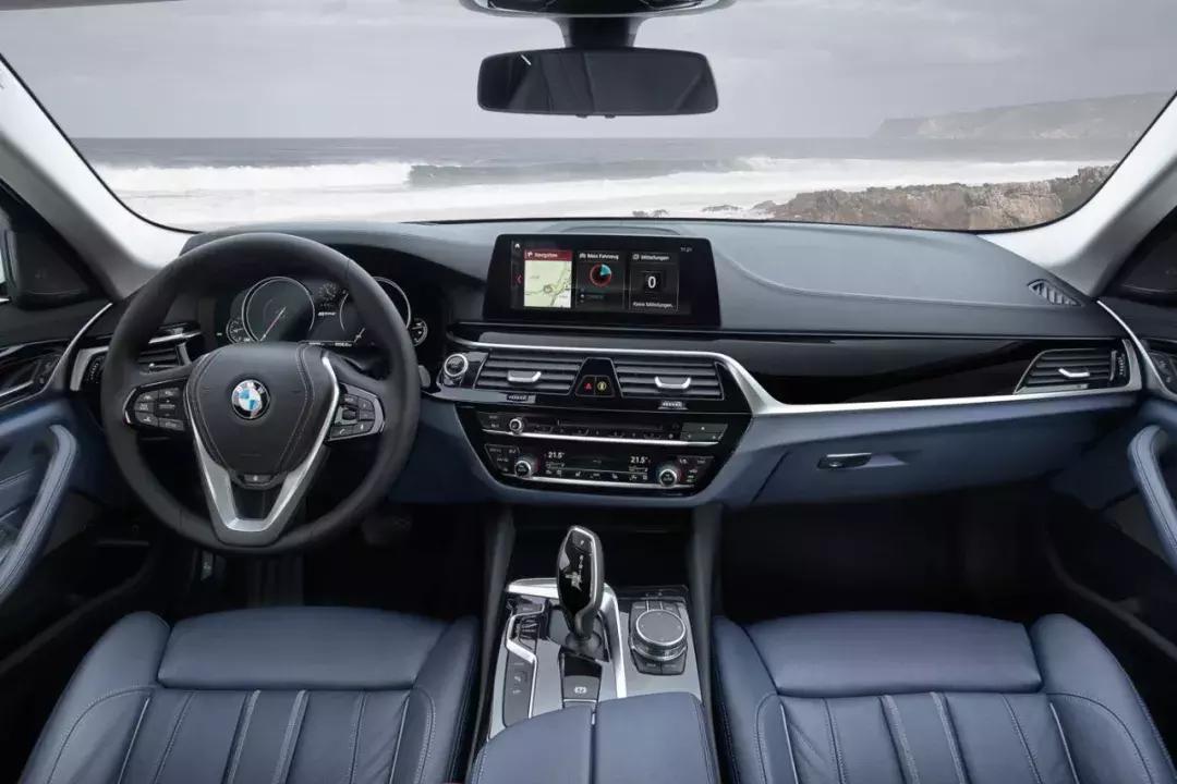 欧米茄和iwc表哪个好,欧米茄万国手表排名第几位了