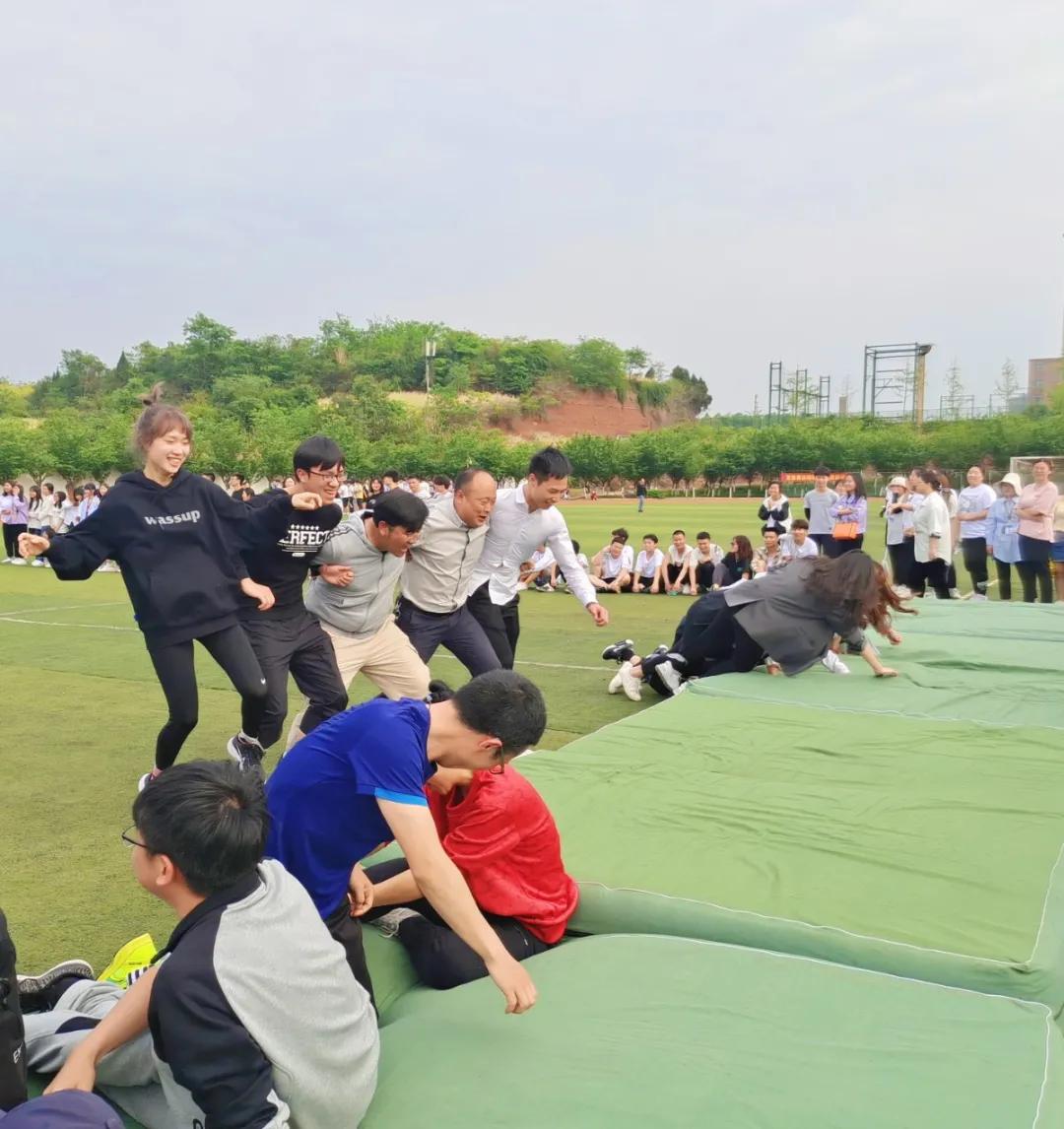 飒!123张图,带你“动+静”看赛场