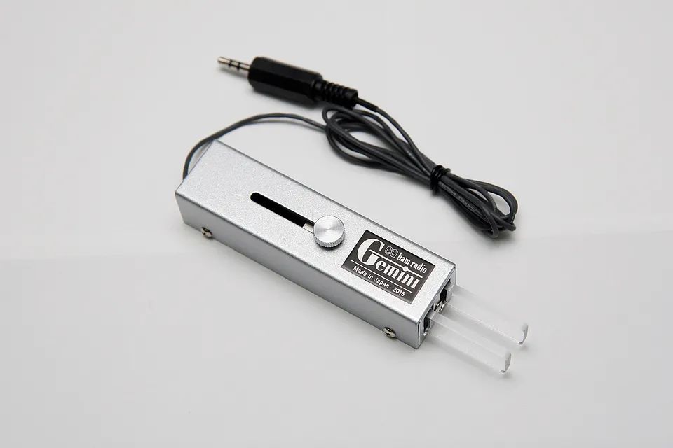 「新品情报站」日本机械触点臭虫莫尔斯文艺范电键售价2799元