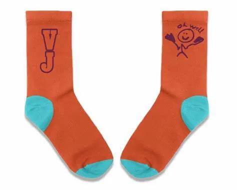 宝宝巴士教小朋友叠衣服,教宝宝叠衣服英语教案