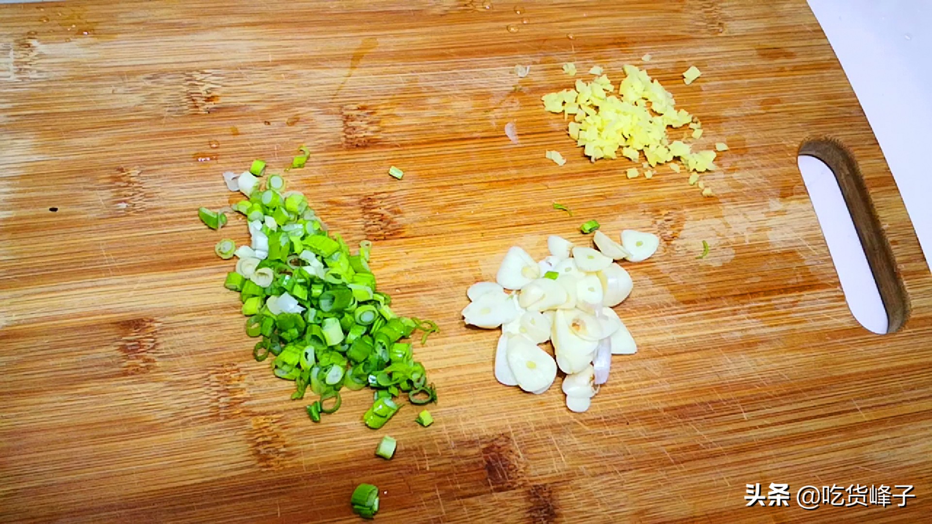 做鲳鱼最好吃的办法是什么,做鲳鱼就不用太多的水