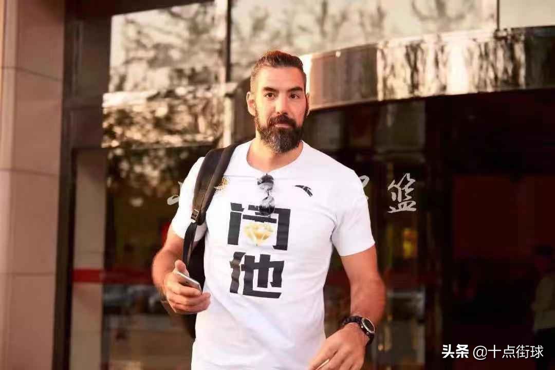 安踏斯科拉视频,斯科拉安踏