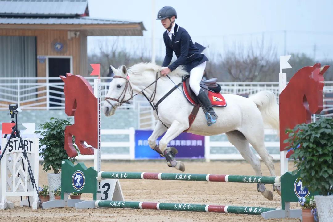 黄果树一日游和景区直通车划算,黄果树景区直通车