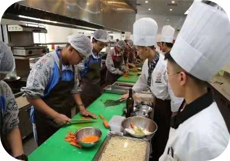 以工匠精神助力职业教育发展,以科教融汇激发职业教育新动能