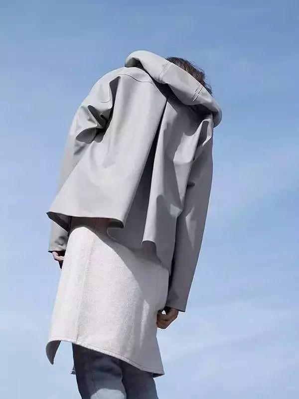 答应我，就算*裤内**晒不干，雨季也不能瞎穿！