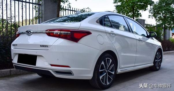 艾瑞泽5底盘和奇瑞gx底盘对比,艾瑞泽gx底盘水平