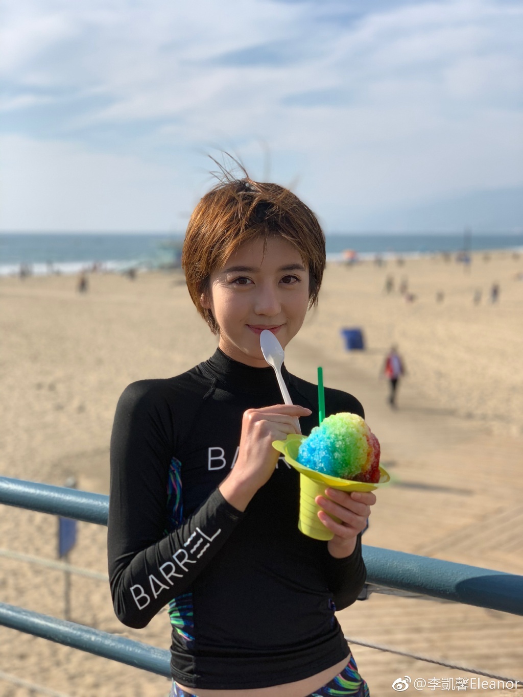 李凯馨成长记录,李凯馨气质绝美