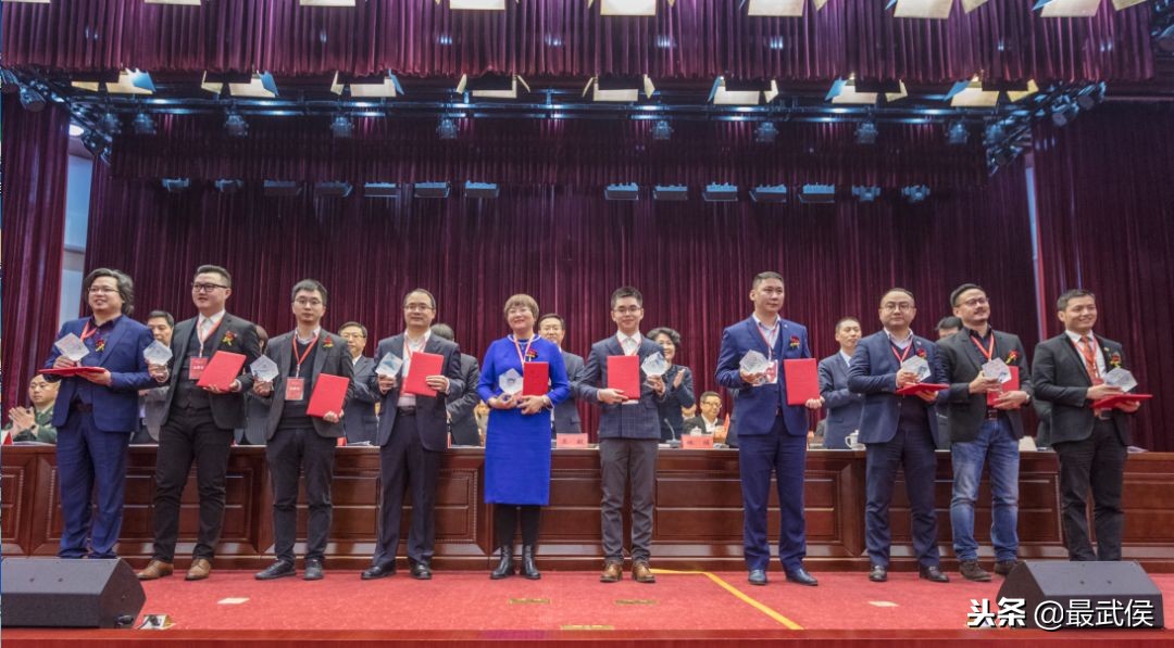 一份给民营企业的“霸气告白”：予你温暖，是我一直坚持的事