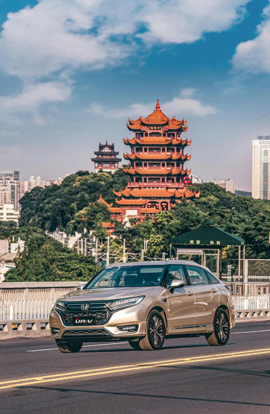 一款焕新的车，一座重启的城