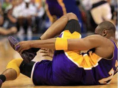 骨科医生崴脚怎么办,崴脚了要怎么做