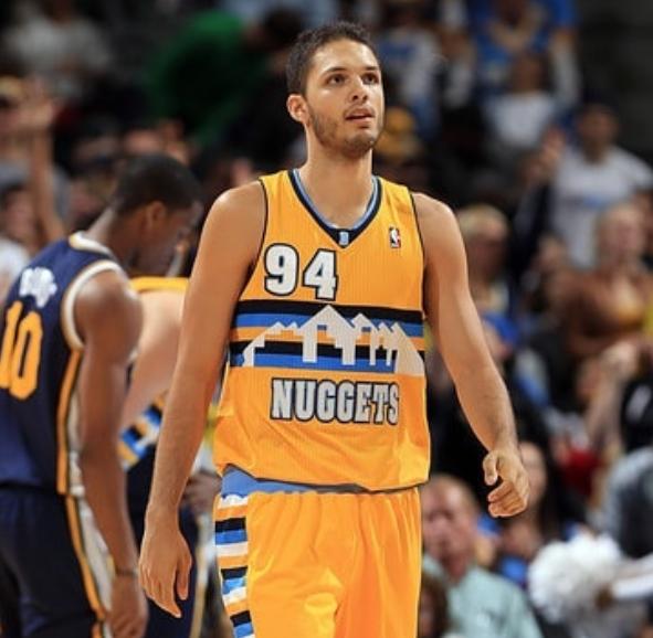 冷门的球星球衣,阿泰湖人球衣号码