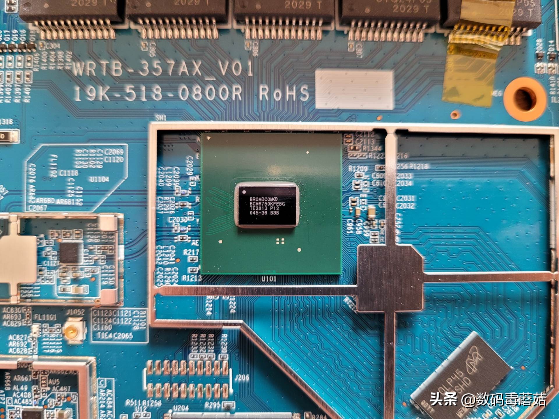 linksyse9450对比mx4200,linksyse9450三核和四核区别