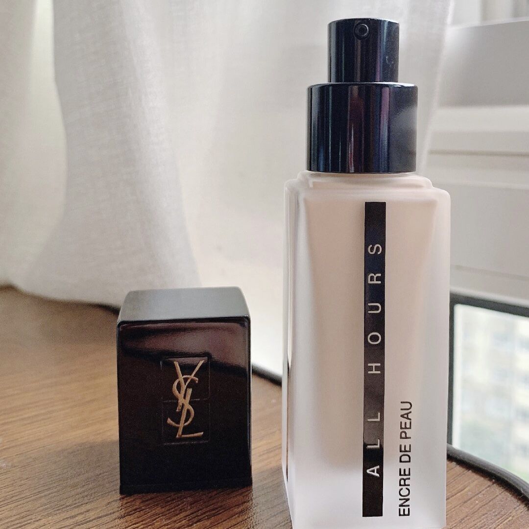 定妆喷雾雅诗兰黛,雅诗兰黛粉底液定妆喷雾