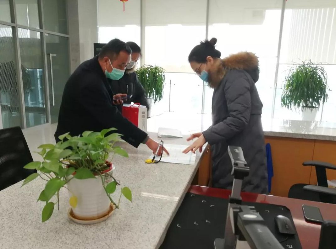 最快拿证多久,最快拿证是多久