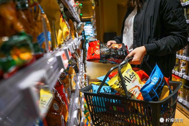 全国首家欧洲市集来了，刚到深圳！45个国家的进口商品任你选~