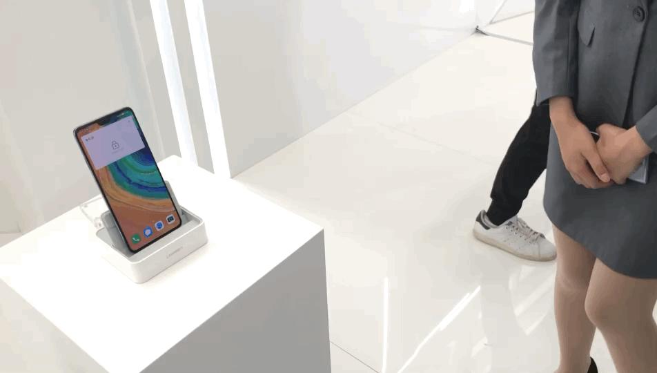 华为mate30发布会后评,华为mate30发布会至暗时刻