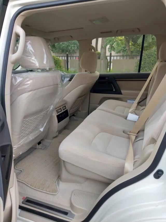 陆巡4600和5700有哪些优缺点,2019款陆巡中东版4600价格表