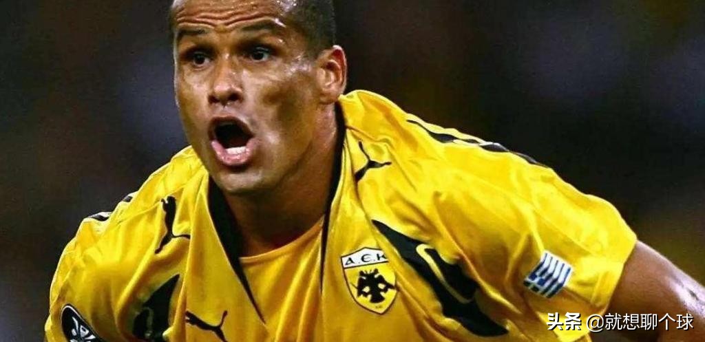 左脚会拉小提琴的男人,左脚拉小提琴的球员