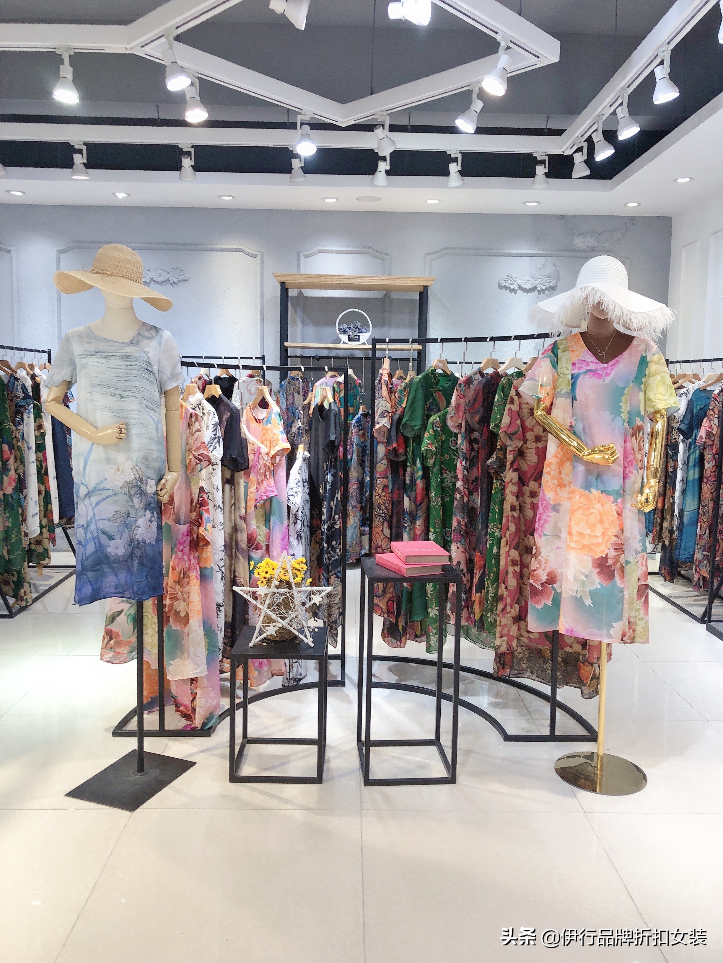 广州万佳服装批发市场地铁几号线,广州最全服装批发市场指南