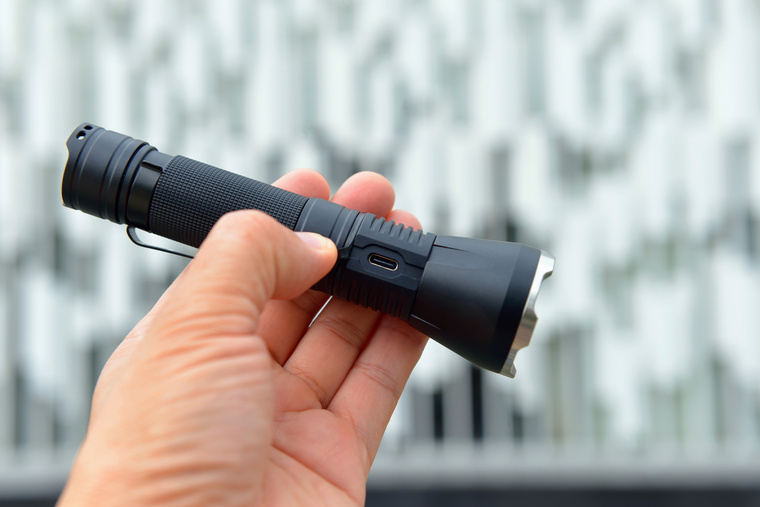 电路优化，C口直充，mezzolX8R升级版本终于来了