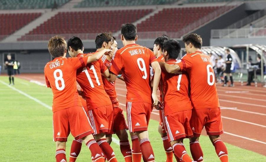 四将伤退！国青30人名单诞生：上港恒大2天才领衔，首秀战湘涛