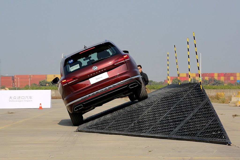 大众途锐哪一款最好性价比最高,最新款大众途锐测试感受