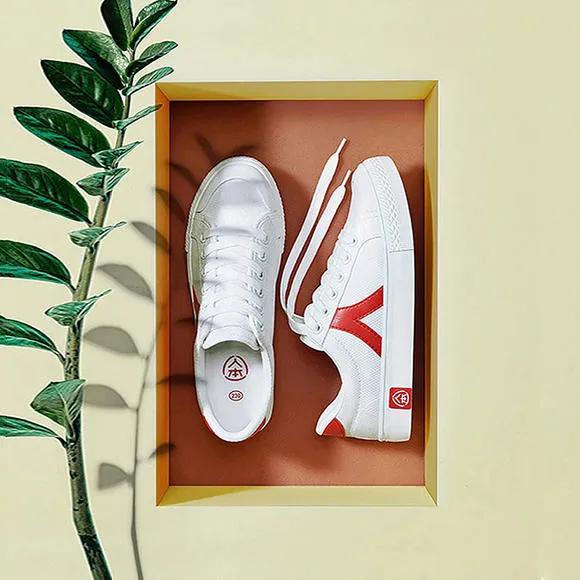 帆布鞋你只认匡威？那是你还没遇见它，89元的人本让你颠覆认知