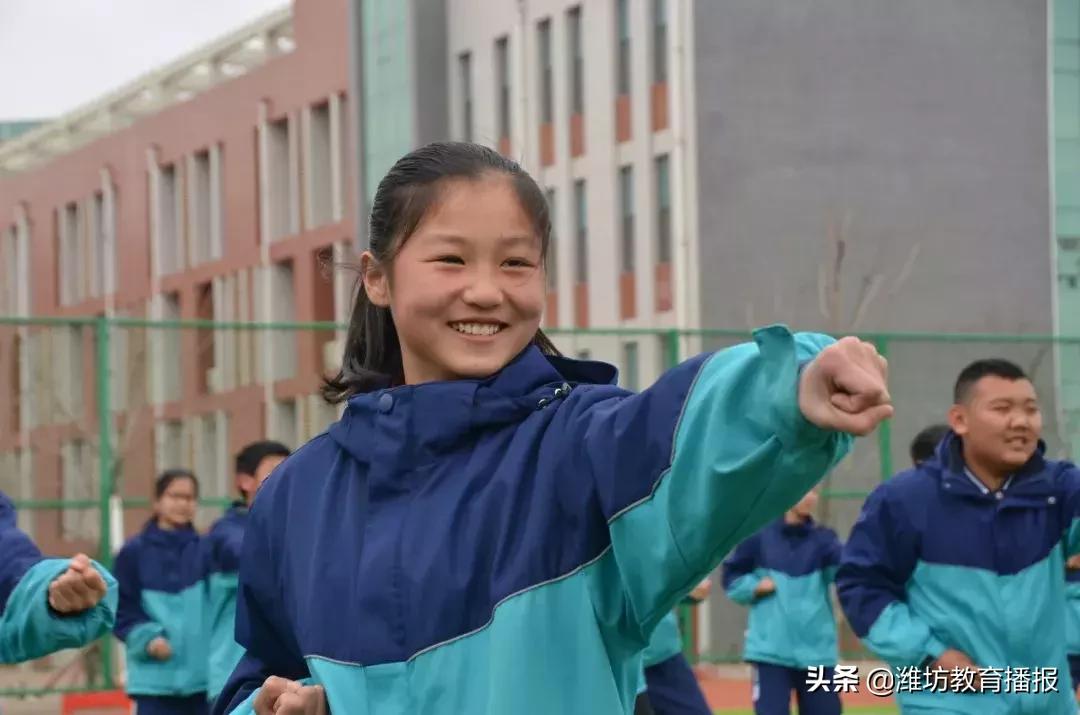 潍坊凤凰学校合唱团,潍坊文华学校大合唱