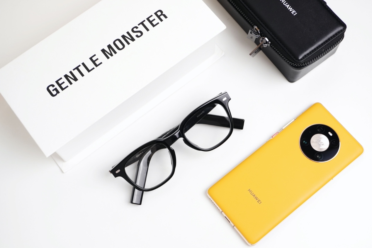 戴上眼镜还摘不下来了,戴上就摘不下来的美瞳