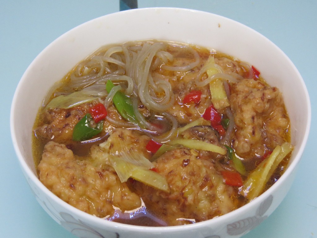 粉条用冷水泡好还是开水好,粉条用开水还是温水泡