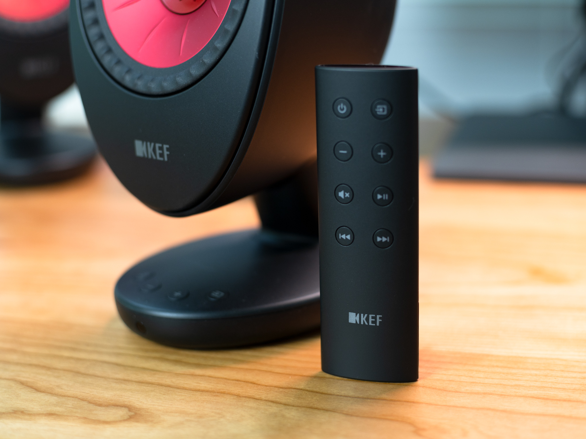 kefeggduo主副音箱需要连接线吗,KEFEGGDuo拆解