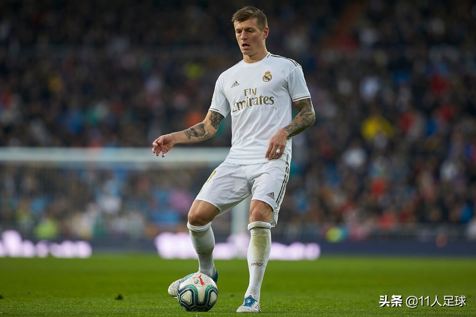 皇马卡塞米罗完整版,卡塞米罗抱住库尔图瓦