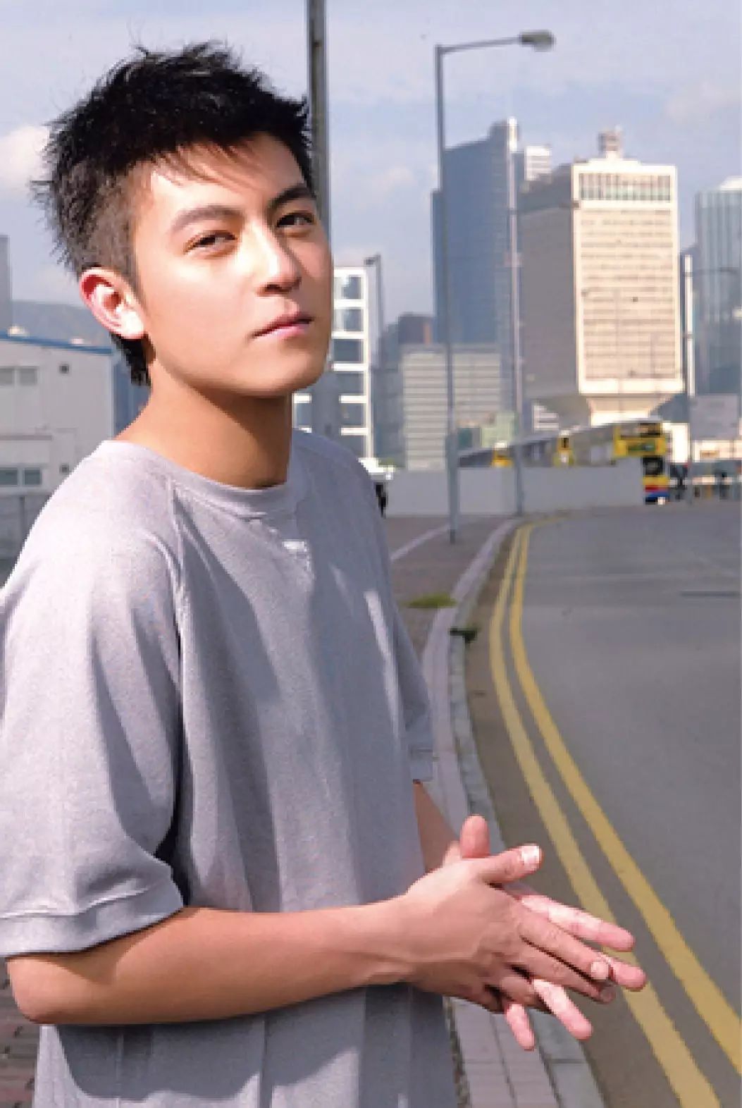 亚洲*男美**天花板今昔颜值对比,有人风采依旧,有人“不忍直视”