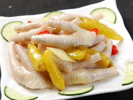 摆摊卖泡椒凤爪适合在什么地方,开店卖泡椒凤爪怎么样