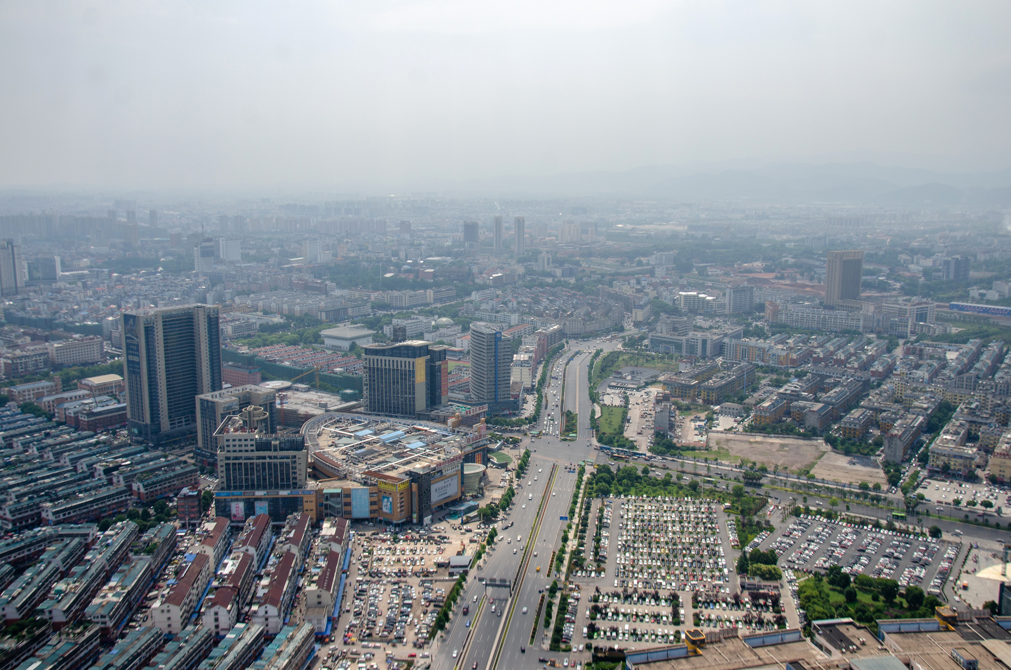 世界第一大小商品城中国义乌,义乌又称世界第一城