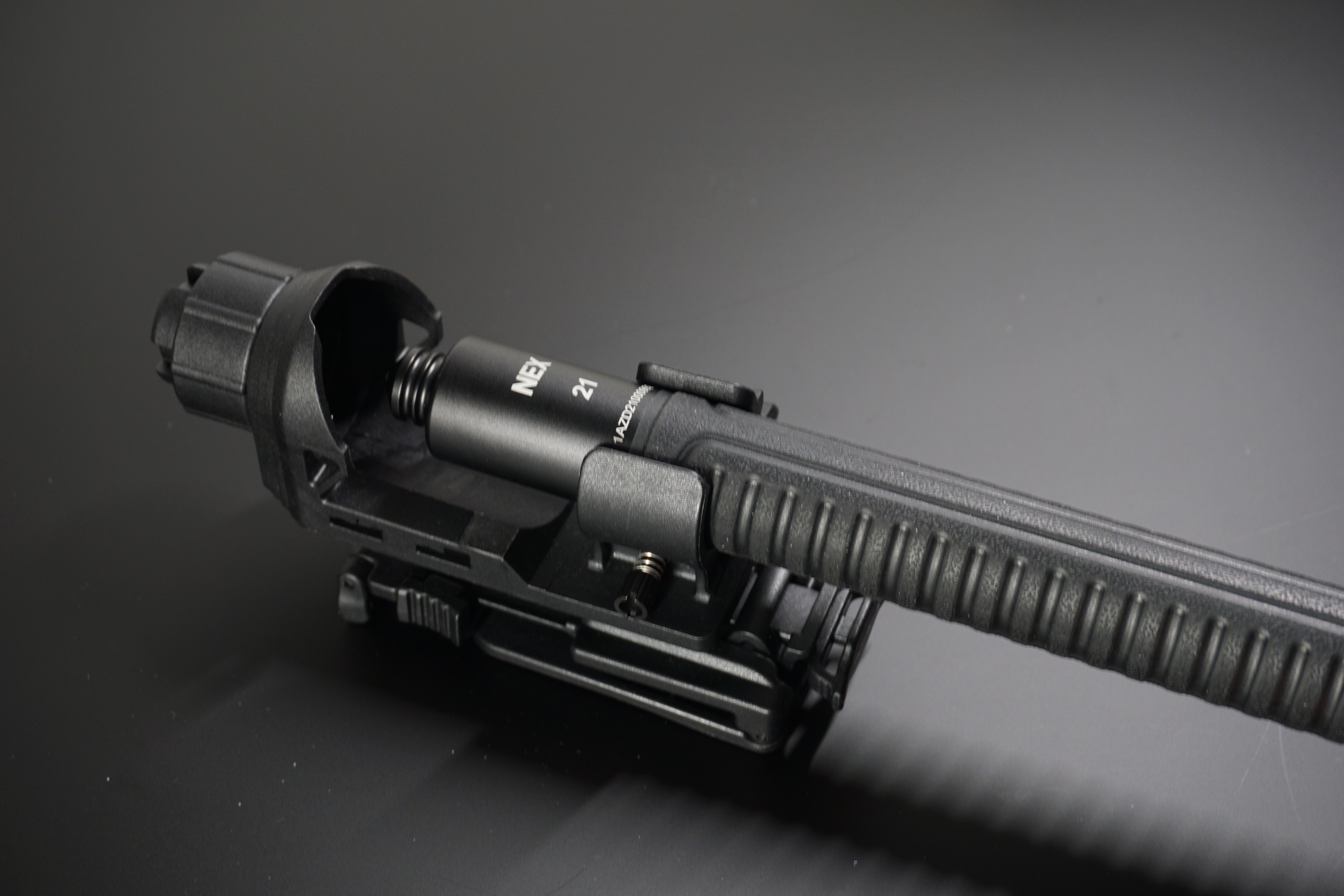 纳丽德nex格挡机械甩棍,nex纳丽德甩棍评测